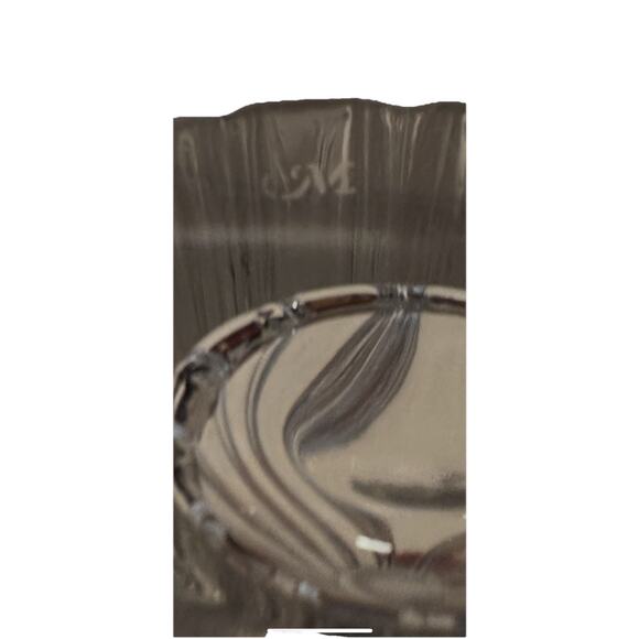 WATERFORD MARQUIS HEAVY CRYSTAL GLASS VASE - 9 1/2 INCHES TALL - Picture 4 of 9